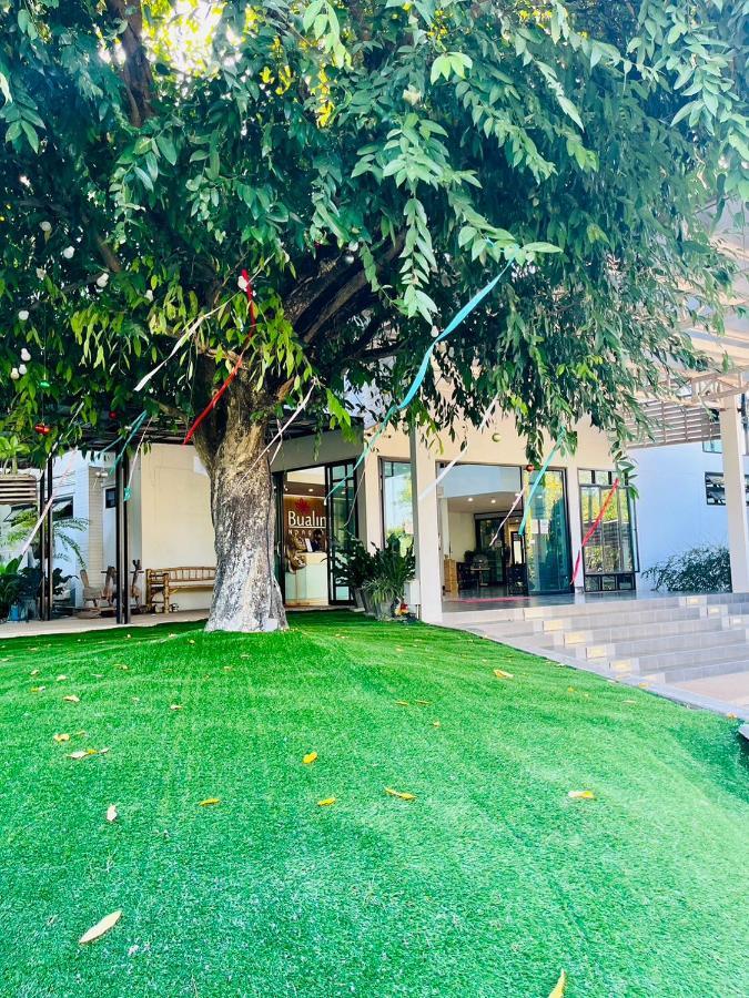 Bualinn Resort Нонг Кай Екстериор снимка